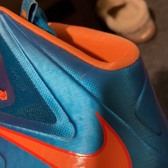 Nike - Picture 9 of 10